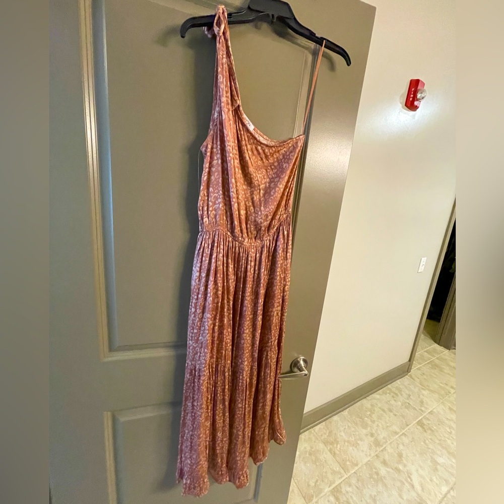 Common Cheetah Pink Blush One Shoulder Dress.